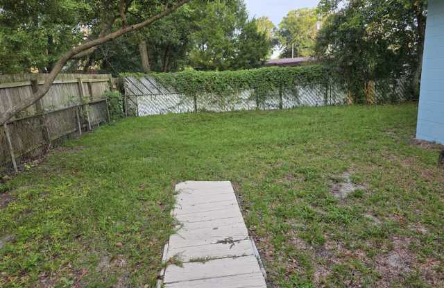 11428 HARLAN Drive Gallery 3