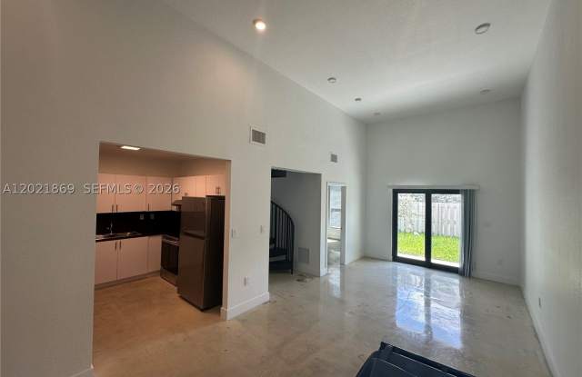 23935 SW 110th Ct Gallery 2