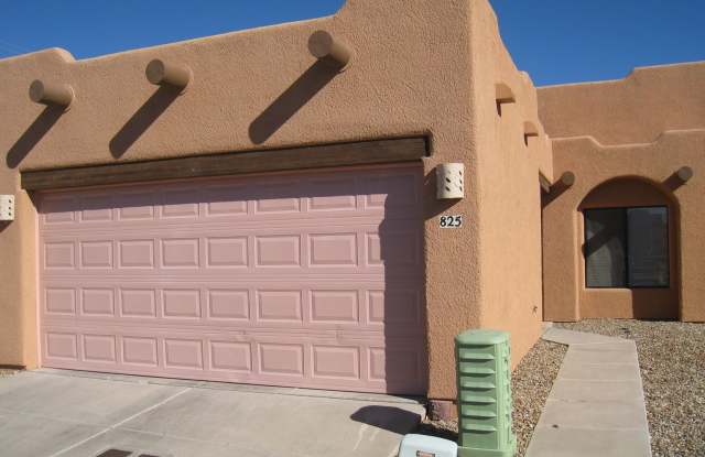 2BR/1BA/2GA, 1039 sq.ft. rental in Sierra Vista, AZ photos photos