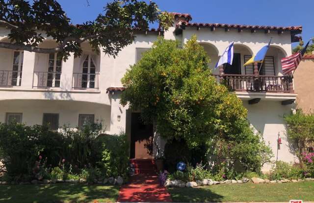 1226 Smithwood Dr - 1226 Smithwood Drive, Los Angeles, CA 90035