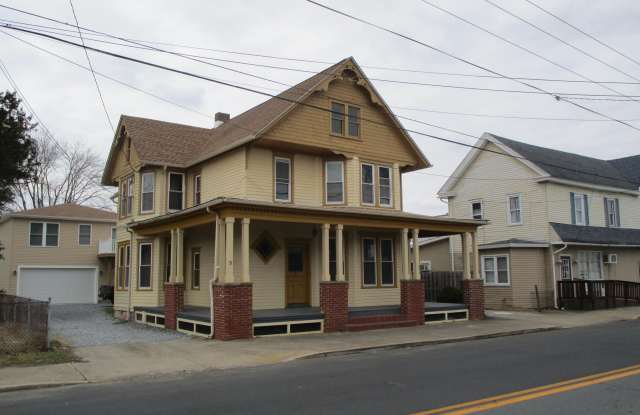 5 S MAIN Street - 5 South Main Street, Magnolia, DE 19962