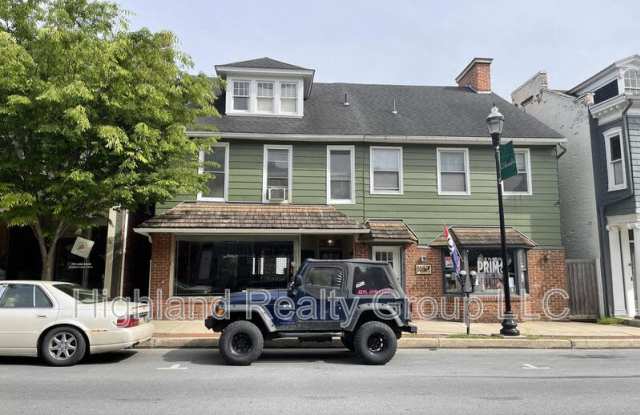 438 Locust Street - 438 Locust Street, Columbia, PA 17512