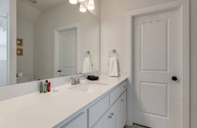 3813 Harley Avenue - 1 Gallery 2