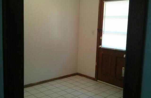 1520 N 63rd Place Gallery 3