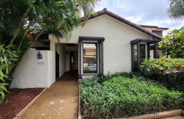 6650 Tiburon Circle - 6650 Tiburon Circle, Palm Beach County, FL 33433