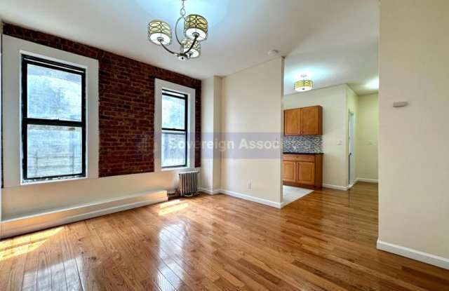498 West 159th photos photos