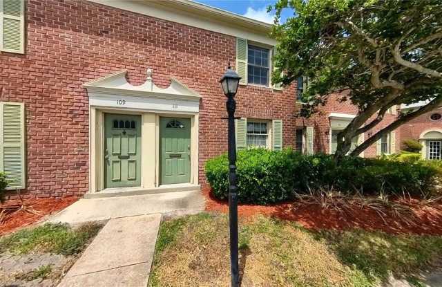 111 Georgetown Drive photos photos