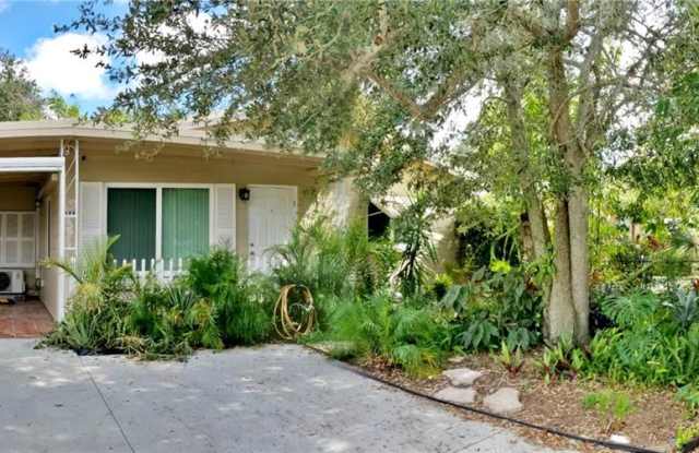 8077 22ND AVENUE N Gallery 2
