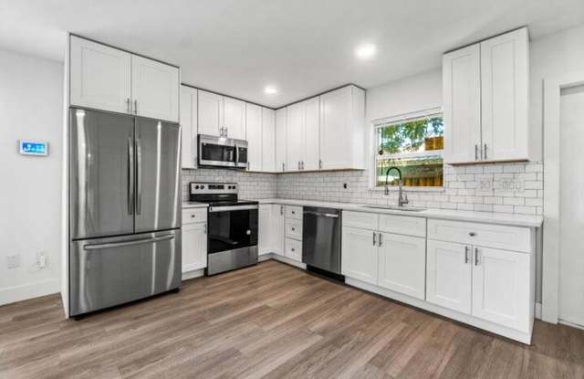 4400 Greenwood Avenue, West Palm Beach, FL 33407 photos photos