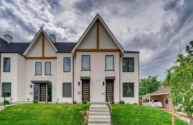 Beautiful + Spacious 2 Bed Townhome photos photos