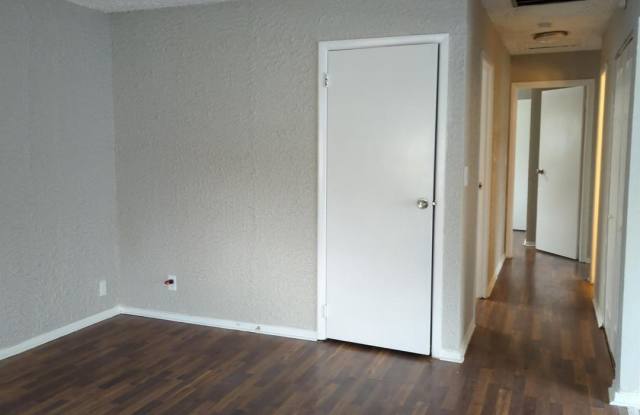 28931 North Nobel Road photos photos