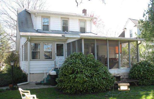 150 EDGEWOOD AVENUE Gallery 4