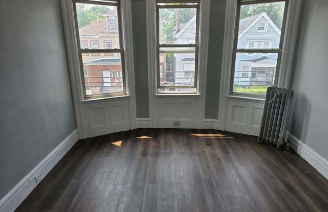 96 Cummings St photos photos