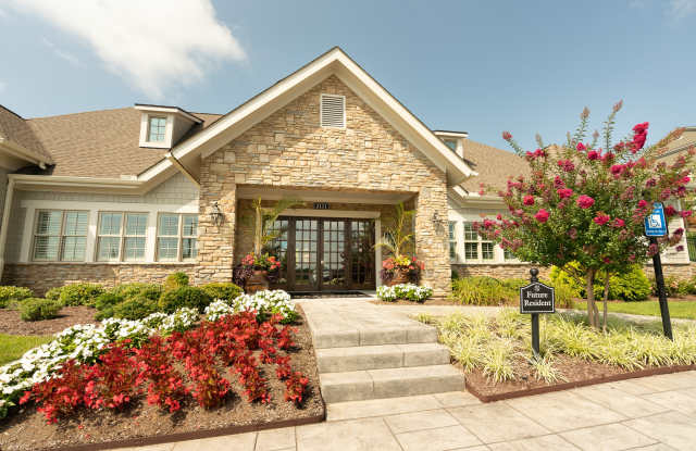 Greystone Vista Apartment Homes Gallery 2