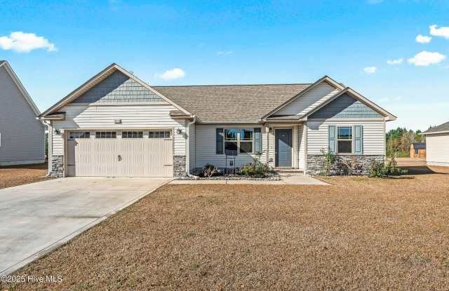 111 Easton Drive - 111 Easton Drive, Onslow County, NC 28574