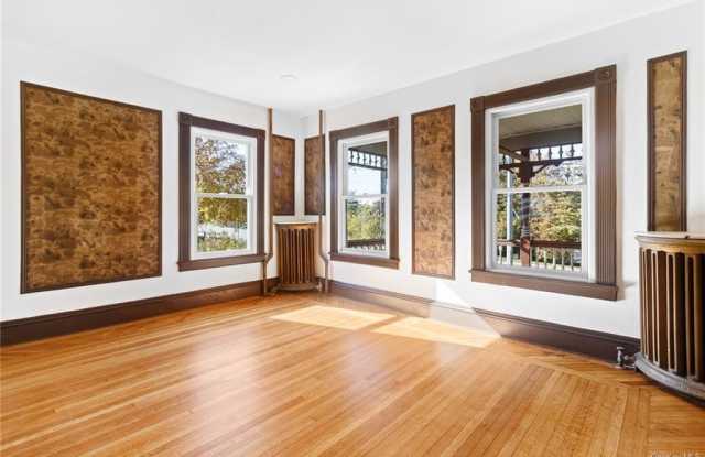 1166 North Road Gallery 2