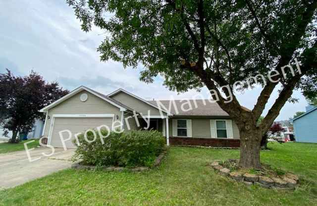 Wonderful 3 Bedroom 2 Bathroom Ranch Style Home in Warren! - 10934 Cherry Lake Place, Indianapolis, IN 46235