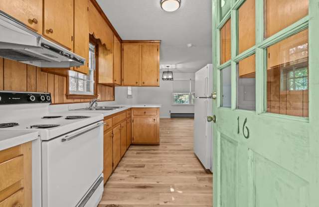 Newley Renovated Duplex in Lillington Gallery 3
