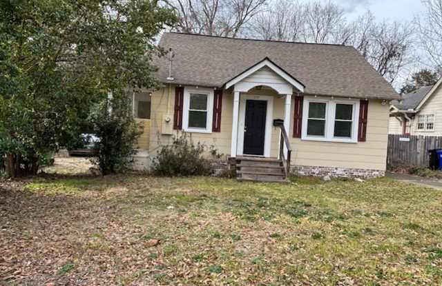 Charming 2-bedroom one bath cottage photos photos