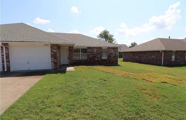 2701 Dividend  DR Unit #B photos photos