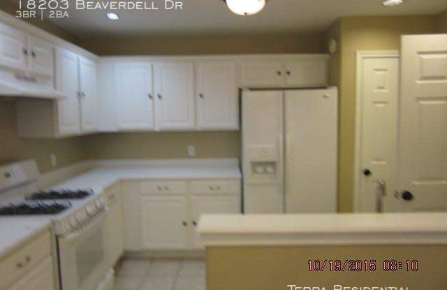 18203 Beaverdell Dr Gallery 2
