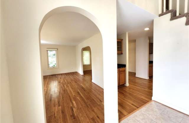 9700 Stemwell Gallery 3
