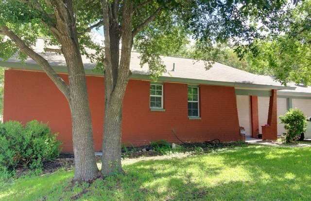 8818 SLUMBER LN Gallery 3