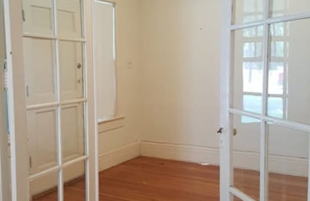136 E Craig Pl Gallery 2