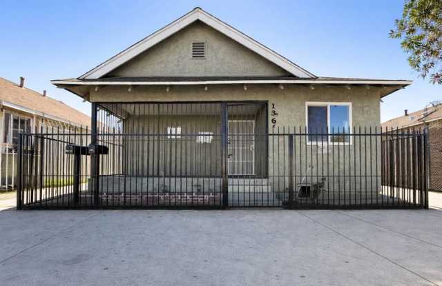 1368 East Vernon Avenue photos photos