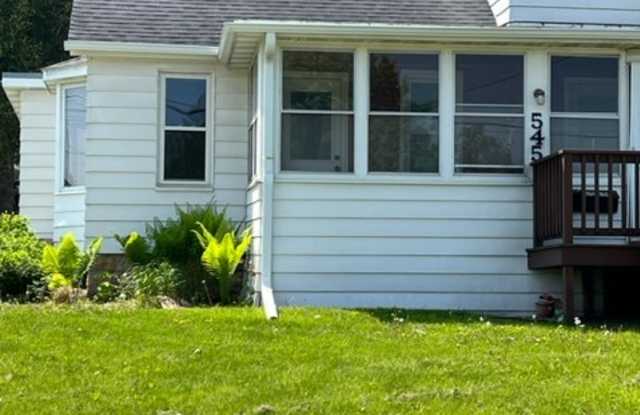 545 E 7th St photos photos