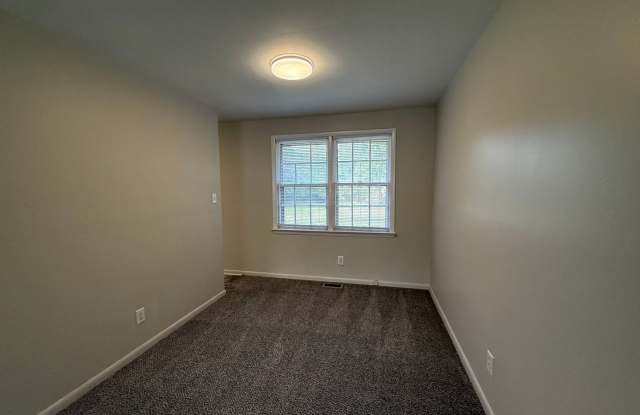 3 bedroom, 1 bath House Gallery 4