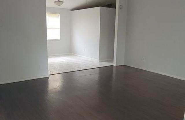 6702 Glen Forest Ct Gallery 3