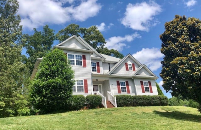 104 High Ridge Court W. - 104 High Ridge Court West, Mount Holly, NC 28120