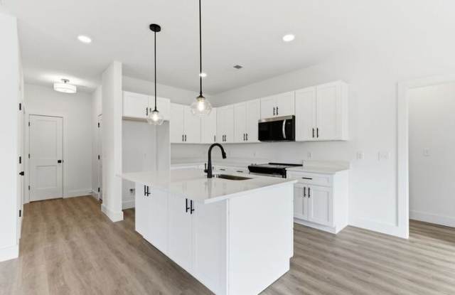 1029 Scenic View Court Gallery 3