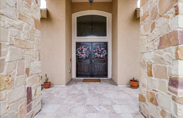 6241 Lago Vista - 5/bedroom - 3.5/bathroom - $4,500/month Gallery 4