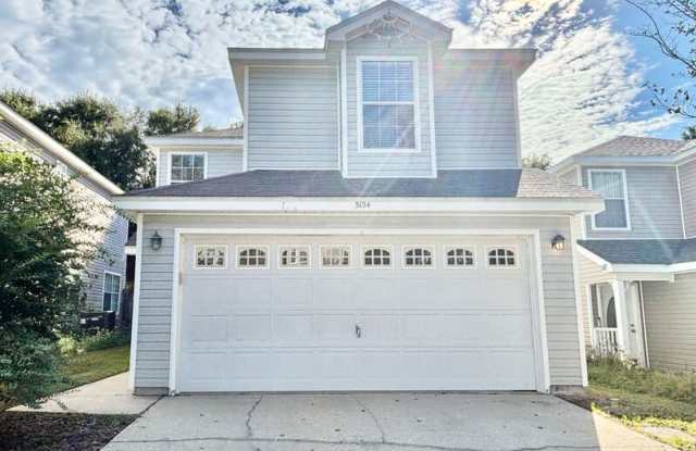 5154 Victoria Dr Gallery 1