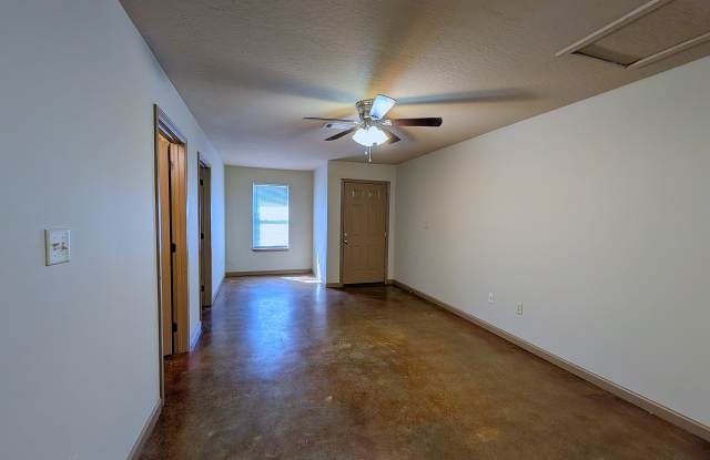 5 Nwr Ln Apt A Gallery 2