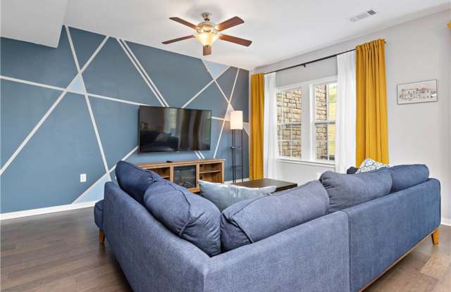 {16059} Blue Valley Schools + Updated Townhome + Community Amenities! photos photos