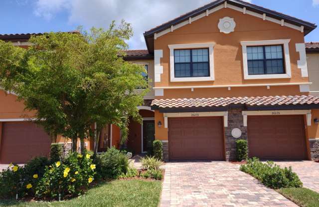 Annual Furnished 3 Bedroom, 2.5 Bath Townhouse with Resort-like Amenities at Gran Paradiso! photos photos