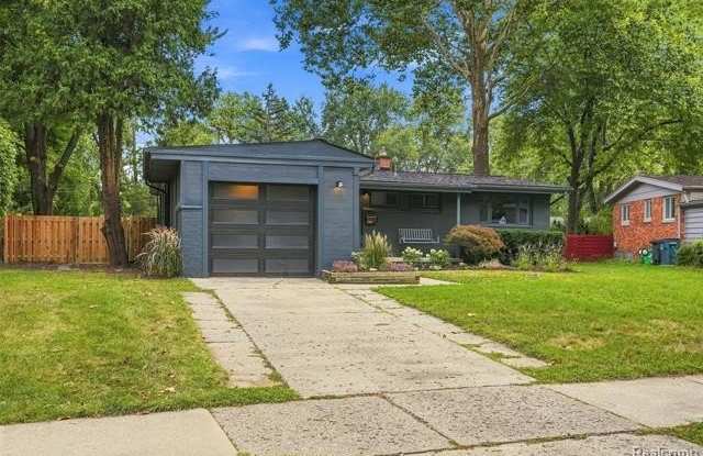 1011 Brooklawn Drive Gallery 2