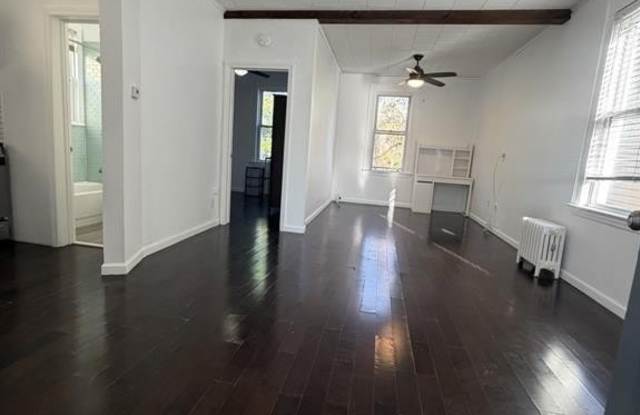 164 Cambridge Avenue Gallery 4