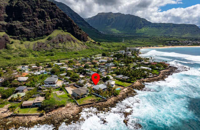 Ocean Front Property in Waianae with a quiet rural setting 3/3 Single Family Home and a 2/1 Cottage photos photos