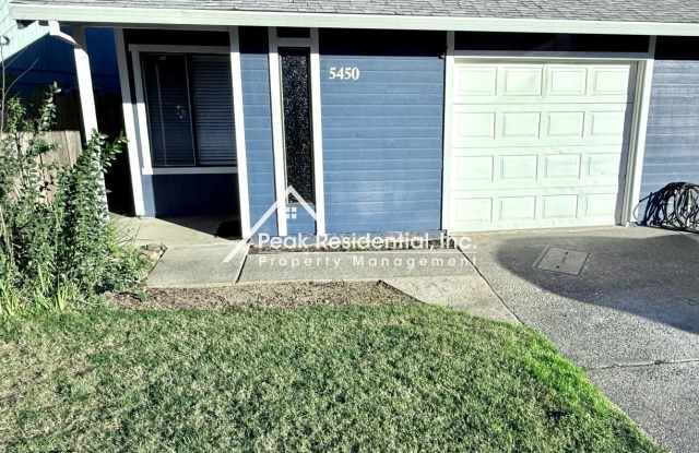 Spacious Fair Oaks 2bd/1ba Duplex with 1 Car Garage photos photos