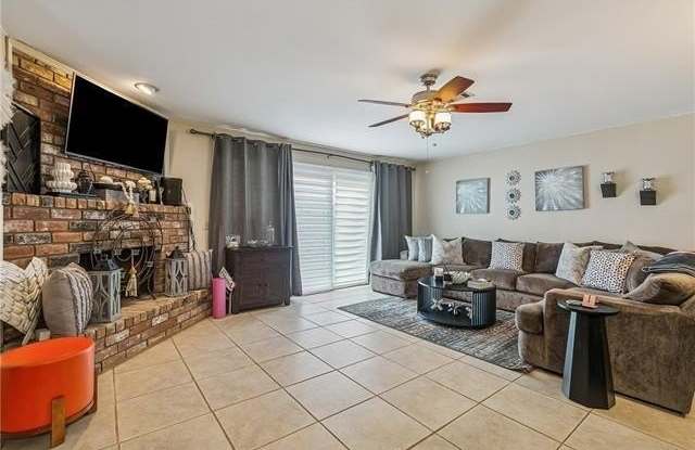 79 CYPRESS GROVE Court Gallery 3