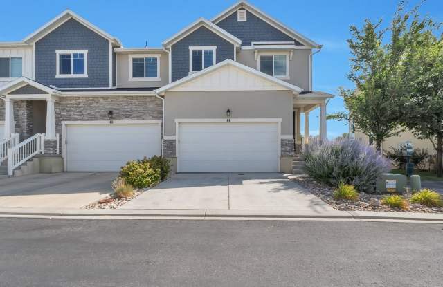 Modern Row End Townhome w 2 car attached garage photos photos
