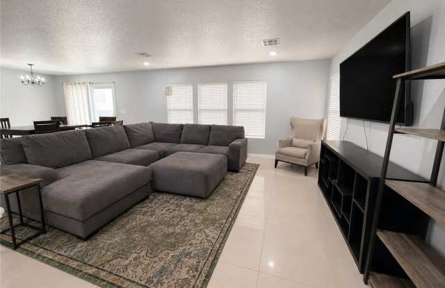 125 Copper Pine Avenue photos photos