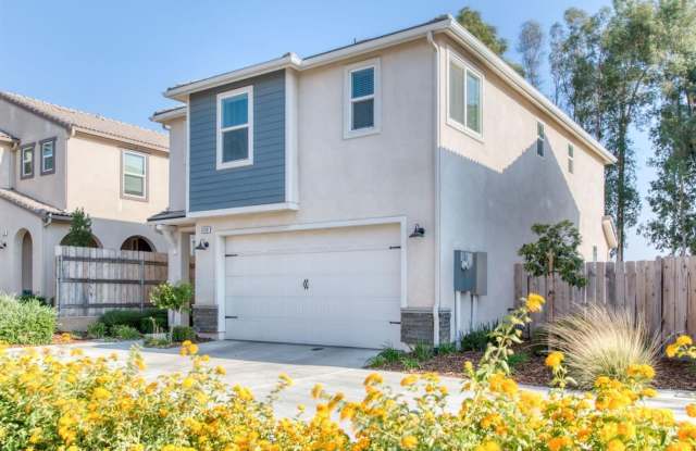 3740 Savant Ln Gallery 2