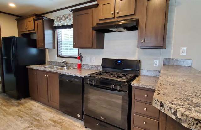Tri-Star Estates - 35 Cherry Ln, Kankakee County, IL 60914
