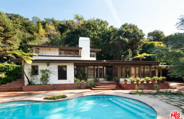 13 LATIMER RD - 13 Latimer Road, Los Angeles, CA 90272