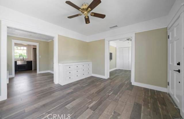 317 Roswell Avenue Gallery 2